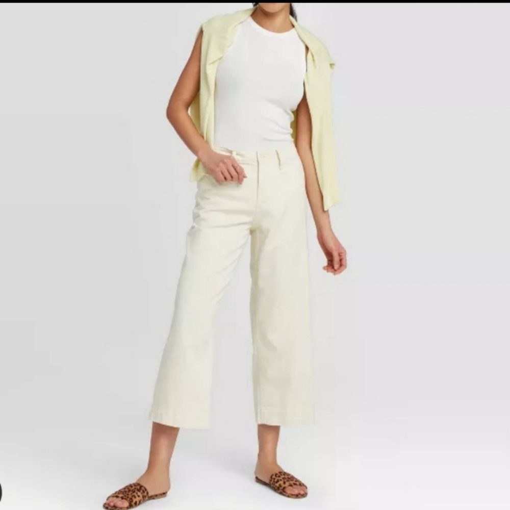 New! Wide-leg crop - a new day